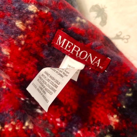 Scarf 🧣 - Picture 3 of 3